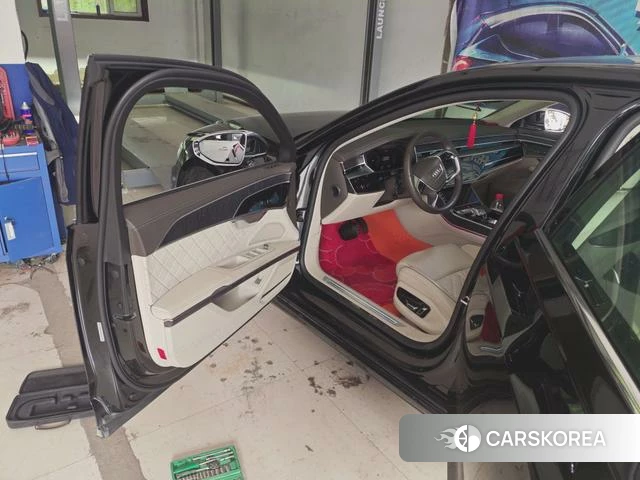 Audi A8 id 4241057 из Китая 7