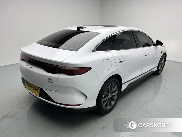 BYD Qin L EV id 4215723 из Китая 17