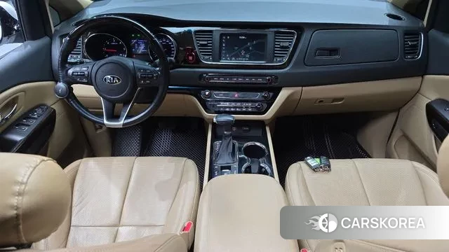 Kia The New Carnival id 3641480 из Кореи 17