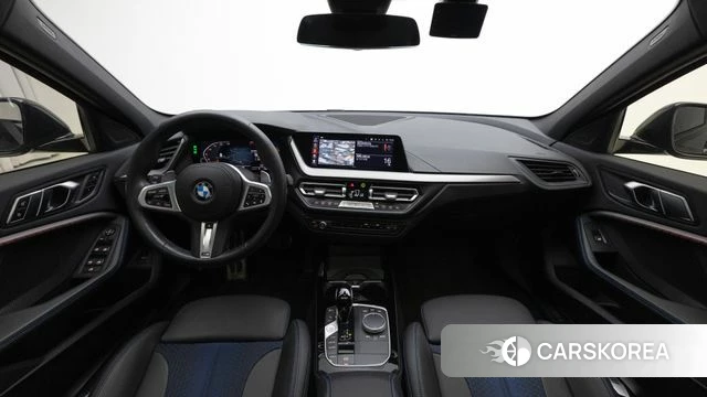 BMW 1 Series (F40) id 3877396 из Кореи 17