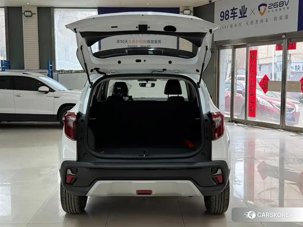 Kia Seltos id 4515449 из Китая 19