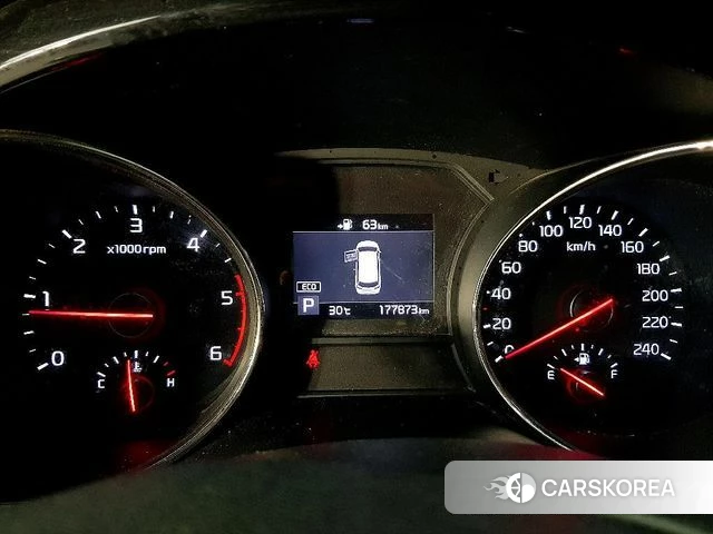 Kia The New Carnival id 4471647 из Кореи 17