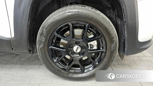 Jeep Renegade id 3871201 из Кореи 17