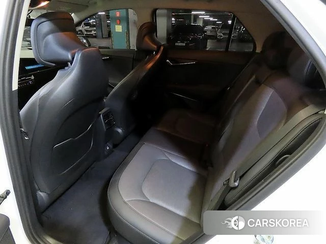 Kia Di Ol Nu Niro id 4428548 из Кореи 16
