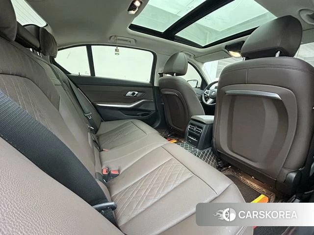 BMW 3 series id 4271331 из Китая 19