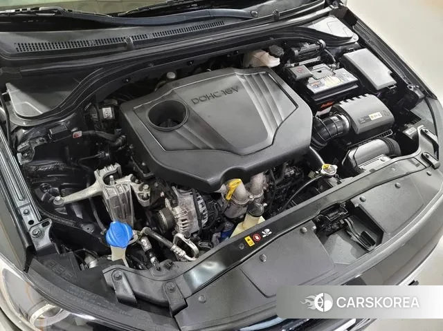 Hyundai Avante AD id 3440128 из Кореи 17