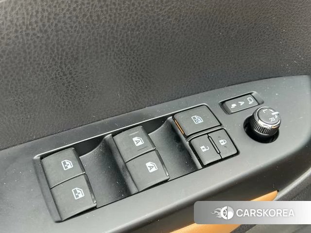 Toyota Highlander id 4320885 из Китая 30