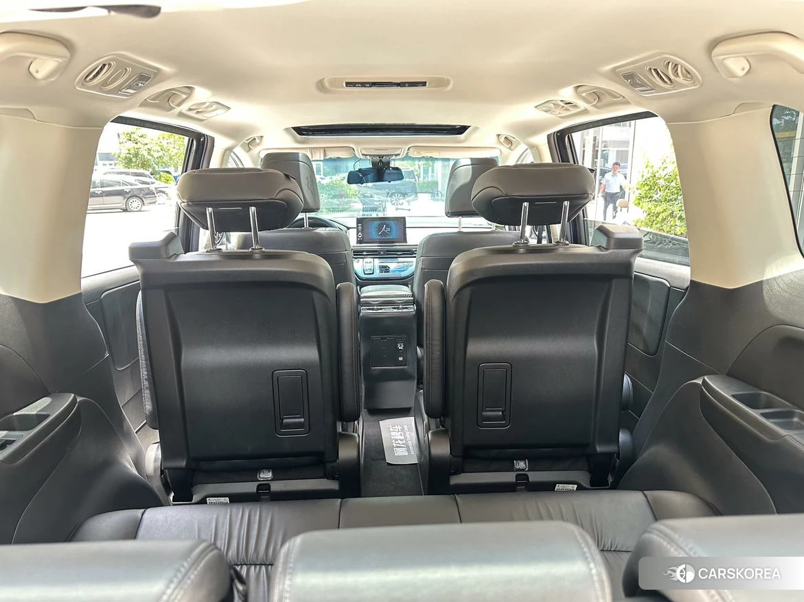 Honda Odyssey id 4421067 из Китая 26