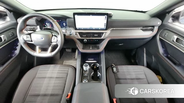 Ford Explorer 6th Generation id 3876530 из Кореи 17