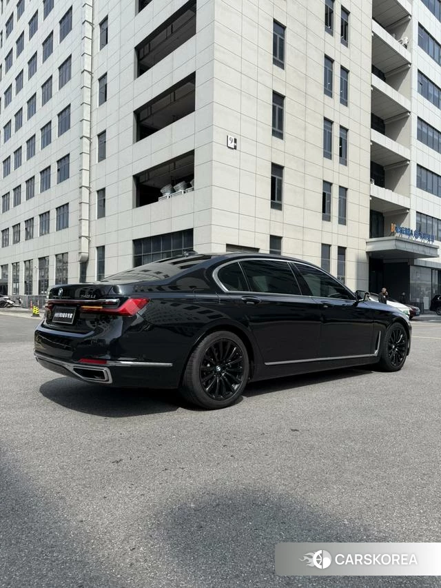 BMW 7 series id 4278262 из Китая 7