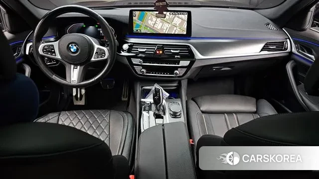 BMW 5 Series (G30) id 3037043 из Кореи 17