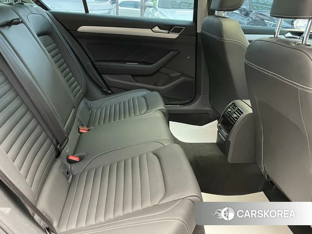 Volkswagen Magotan id 4258662 из Китая 12