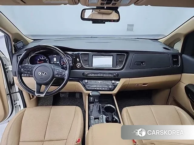 Kia The New Carnival id 3669199 из Кореи 17