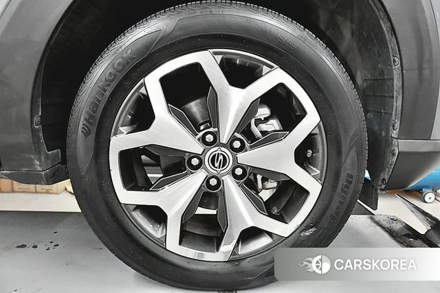Ssangyong Torres id 4360898 из Кореи 17