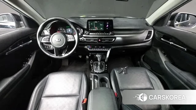 Kia Seltos id 3439453 из Кореи 17