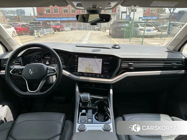 Volkswagen Touareg id 4393464 из Китая 15