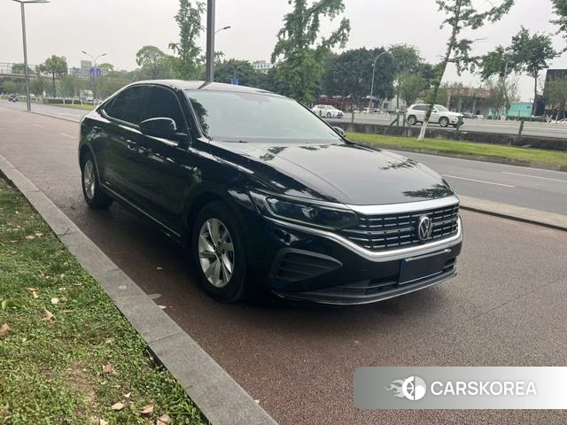 Volkswagen Passat id 4259821 из Китая 9