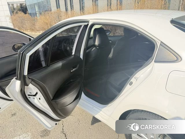 Toyota Corolla id 4263153 из Китая 14