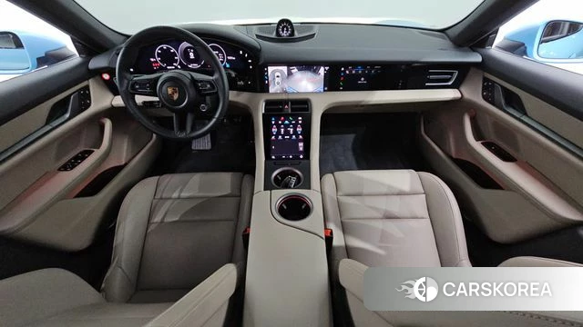 Porsche Taycan id 4185684 из Кореи 17