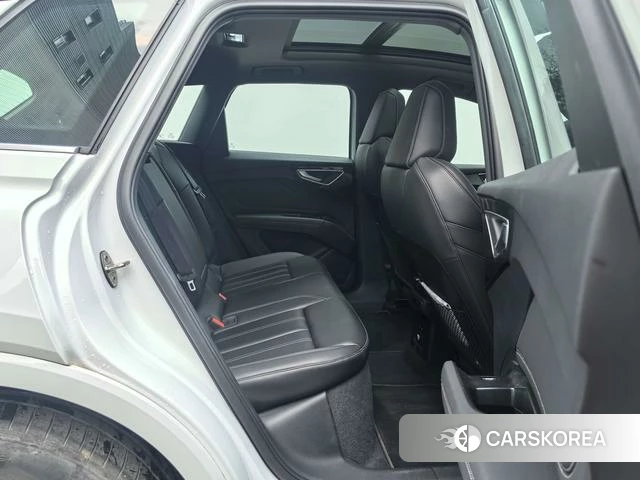 Audi Q4 e-tron id 4301009 из Китая 20
