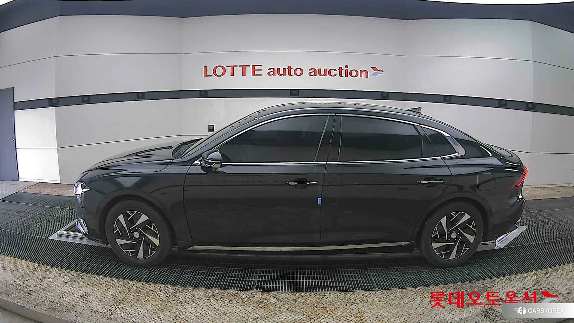 Hyundai Grandeur Hybrid id 3875693 из Кореи 35