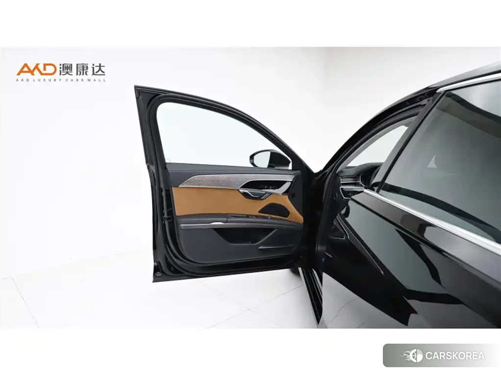 Audi A8 id 4546560 из Китая 7