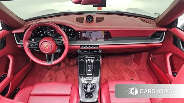 Porsche 911(992) id 3571490 из Кореи 17