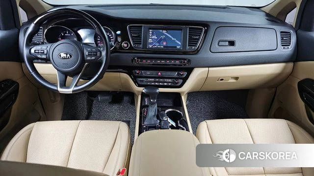 Kia The New Carnival id 4483088 из Кореи 17