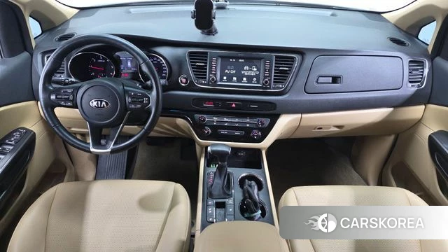 Kia The New Carnival id 3879284 из Кореи 17