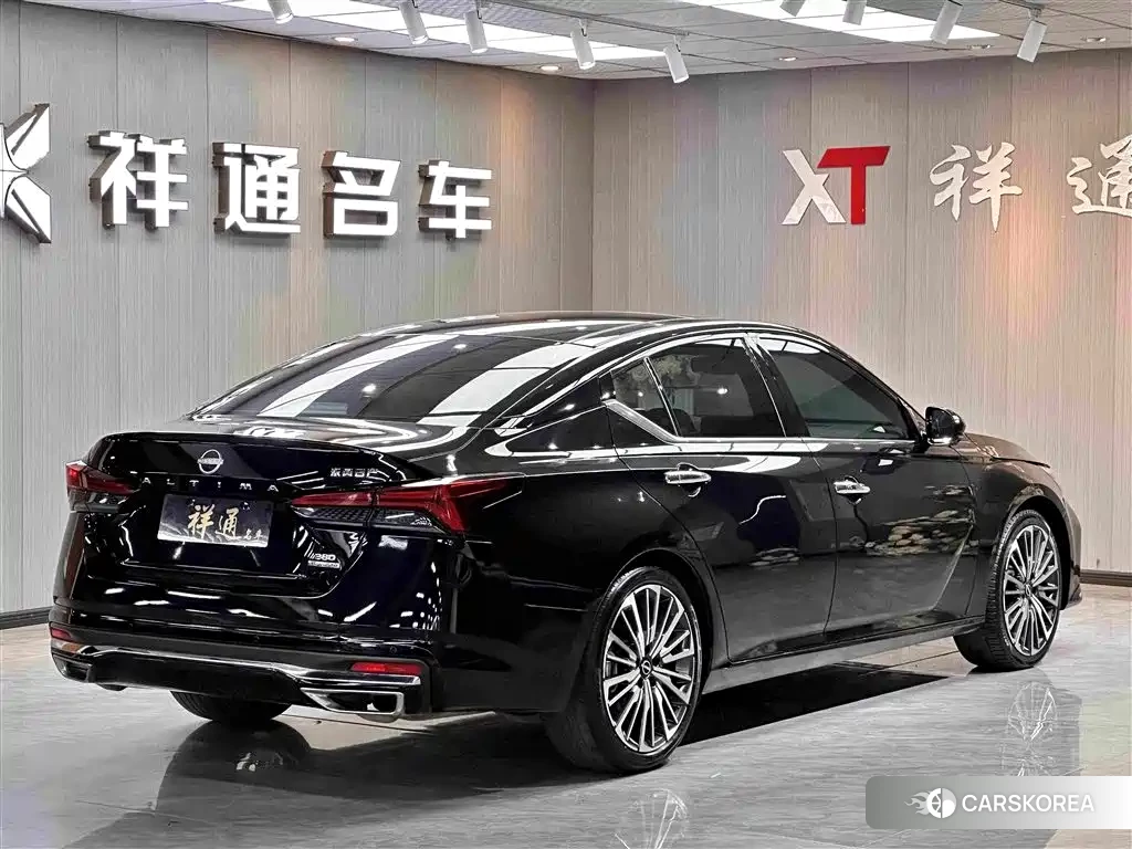 Nissan Altima id 4548367 из Китая 16