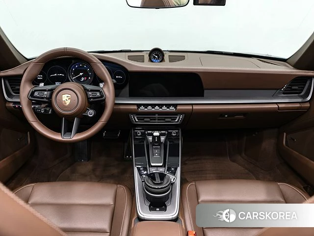 Porsche 911(992) id 3909517 из Кореи 17