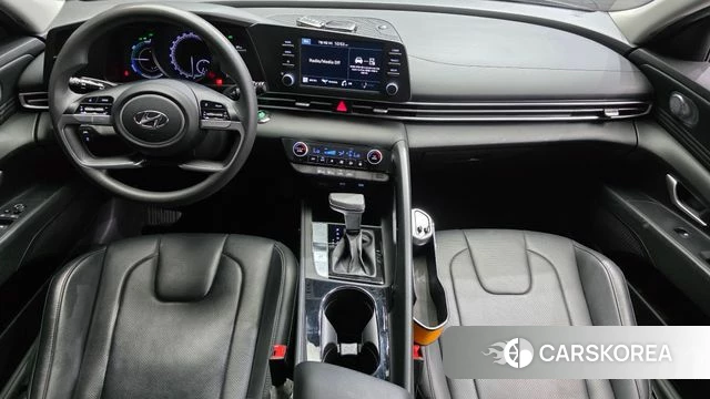 Hyundai Avante Hybrid (CN7) id 4562040 из Кореи 17