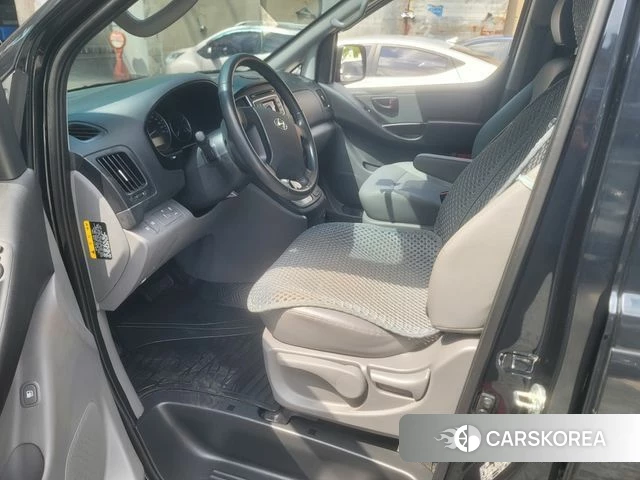 Hyundai The New Grand Starex id 4573904 из Кореи 15