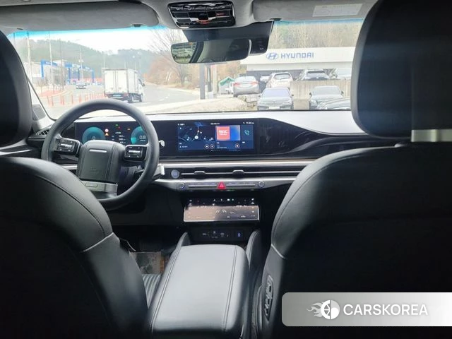 Hyundai Grandeur (GN7) id 3838891 из Кореи 17