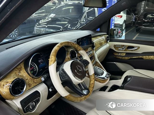 Mercedes-Benz V-class id 4239310 из Китая 17