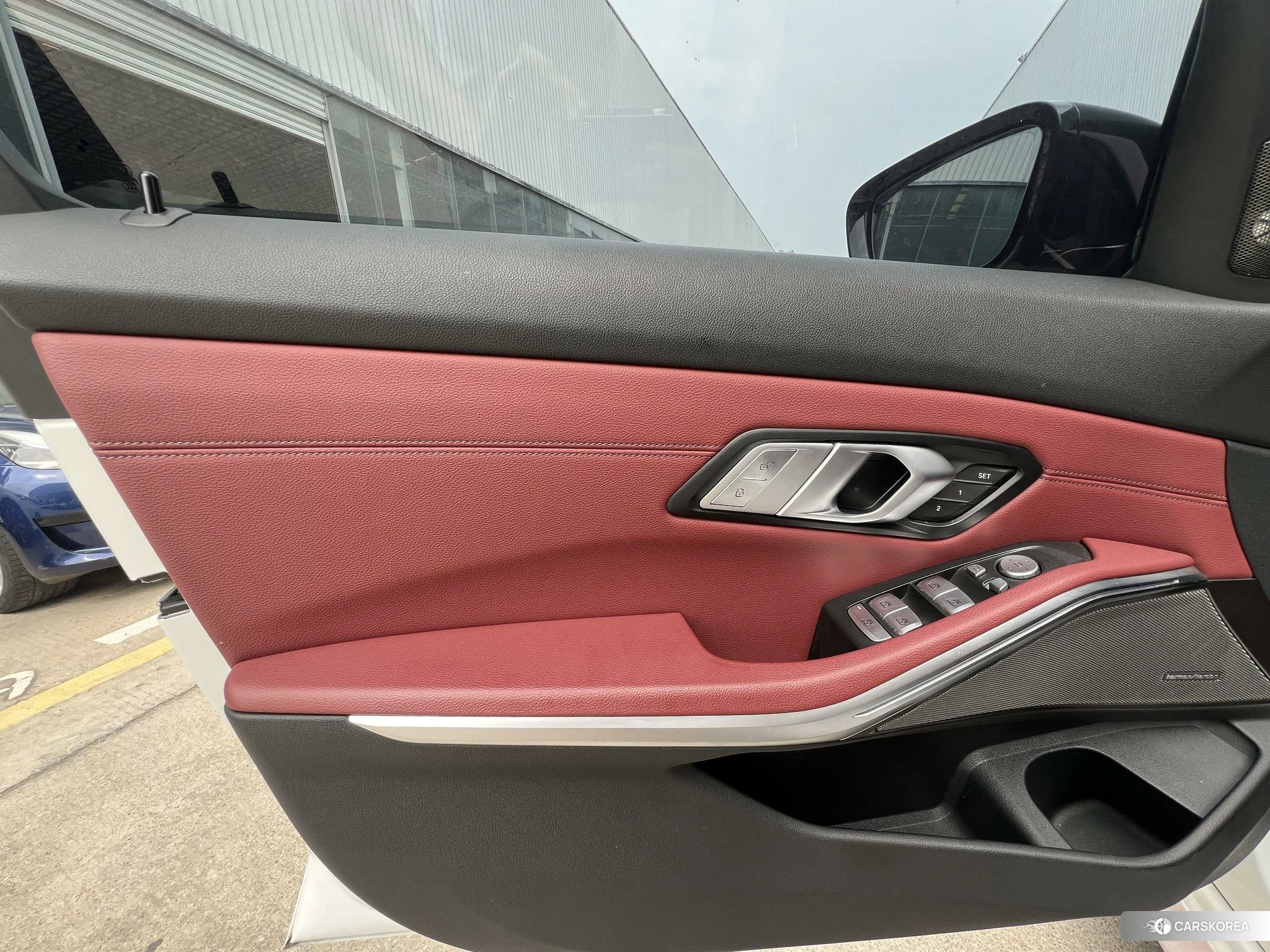 BMW 3 series id 4461439 из Китая 10