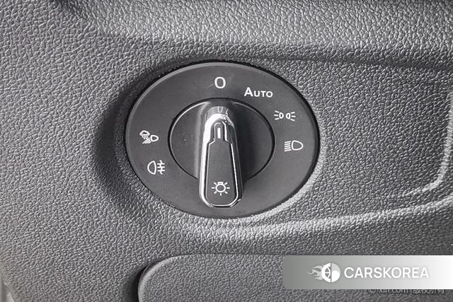 Volkswagen Passat id 4258567 из Китая 21