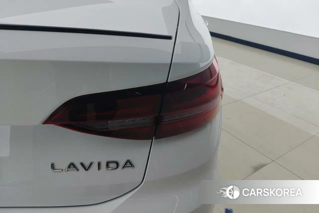 Volkswagen Lavida id 4208279 из Китая 14