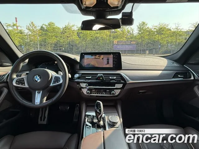 BMW 5 Series (G30) id 2690360 из Кореи 17