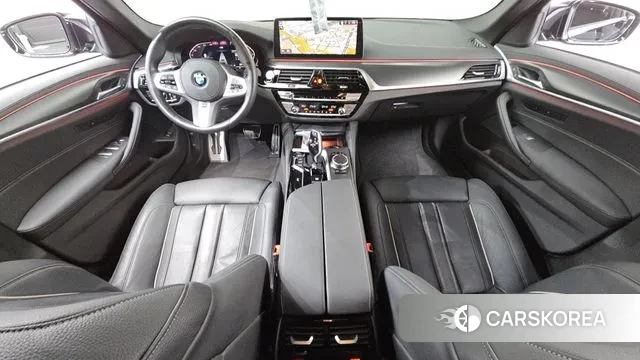 BMW 5 Series (G30) id 3620614 из Кореи 17