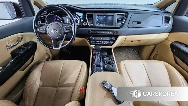 Kia The New Carnival id 3713994 из Кореи 17