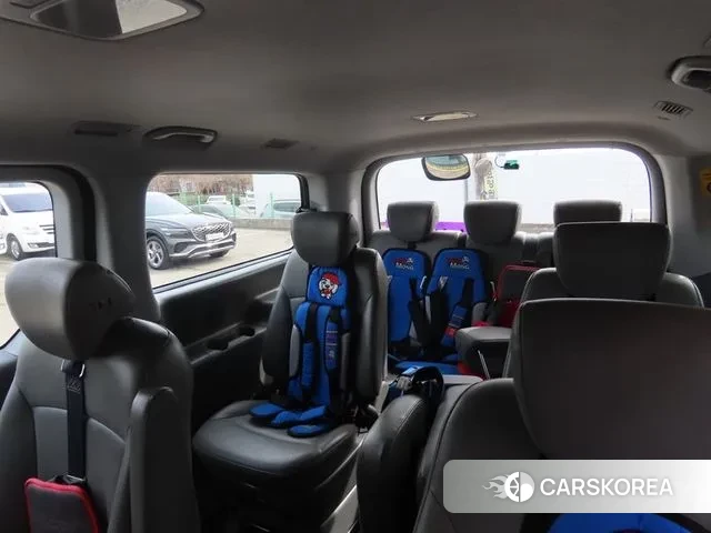 Hyundai The New Grand Starex id 3736547 из Кореи 17