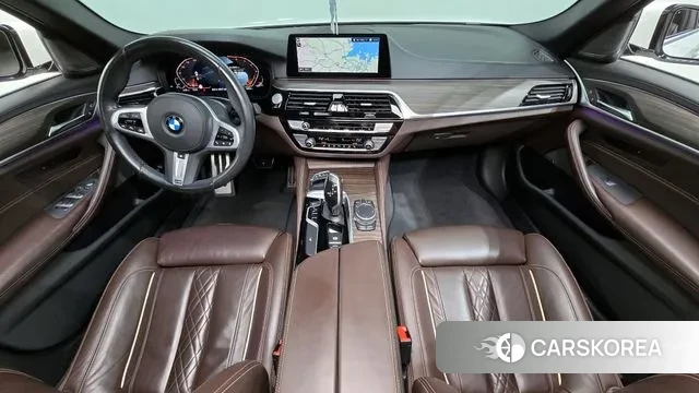 BMW 5 Series (G30) id 3076166 из Кореи 17