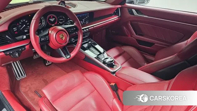 Porsche 911(992) id 3746565 из Кореи 17