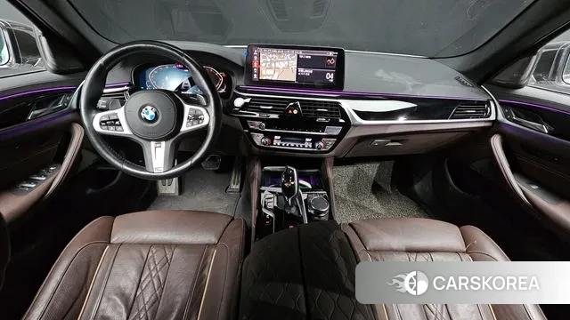 BMW 5 Series (G30) id 3442646 из Кореи 17