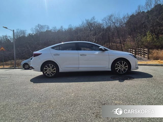 Hyundai The New Avante AD id 3814129 из Кореи 17