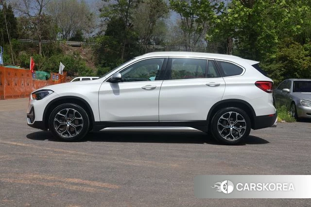BMW X1 id 4367394 из Китая 15