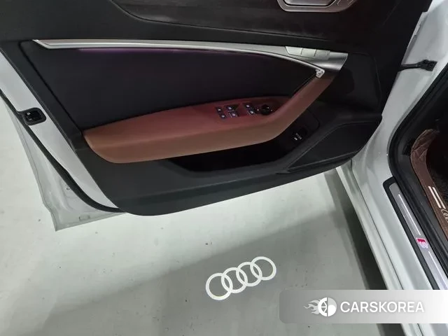 Audi A6 (C8) id 3705765 из Кореи 13