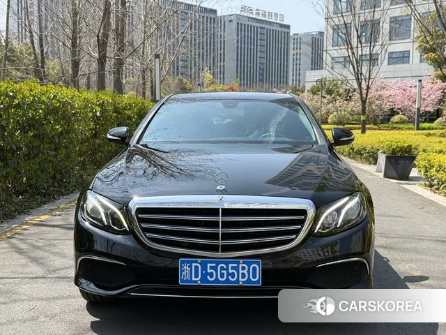 Mercedes-Benz E-class id 3895956 из Китая 7