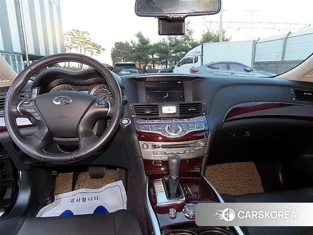 Infiniti Q70 id 3505166 из Кореи 17